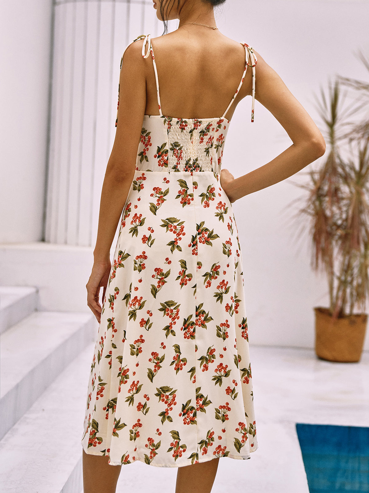 Julia | Florales Knotted Cami Kurzkleid