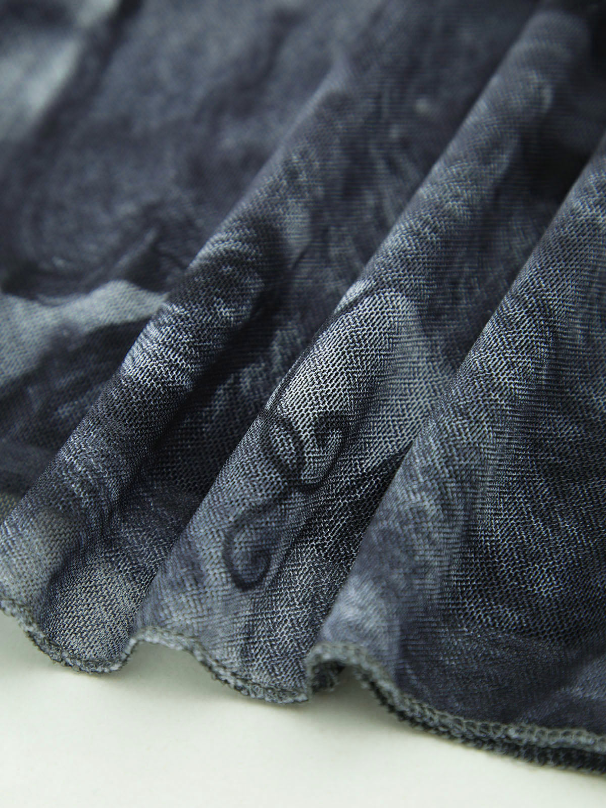 Emma | Asymmetrisches Hemd-Kleid mit Kreuzmuster