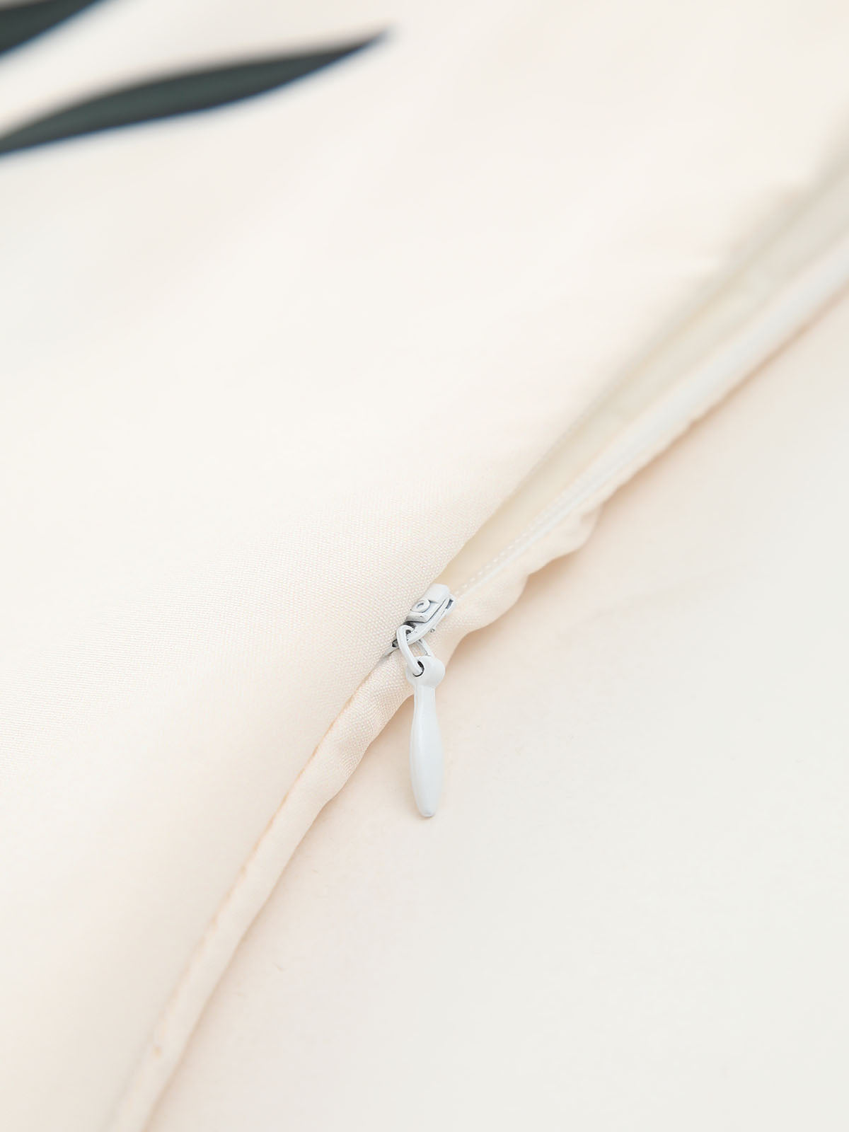 Clara | Bezauberndes Midi-Kleid mit Pflanzenprint