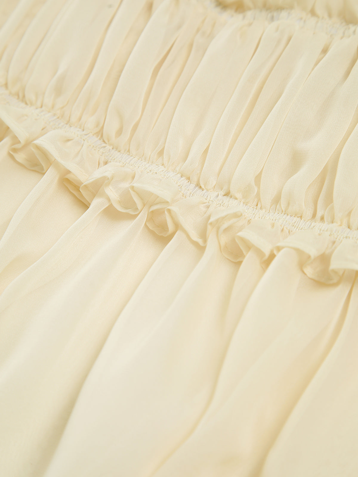 Clara | Hauchdünne Langarmbluse mit Kordelzug