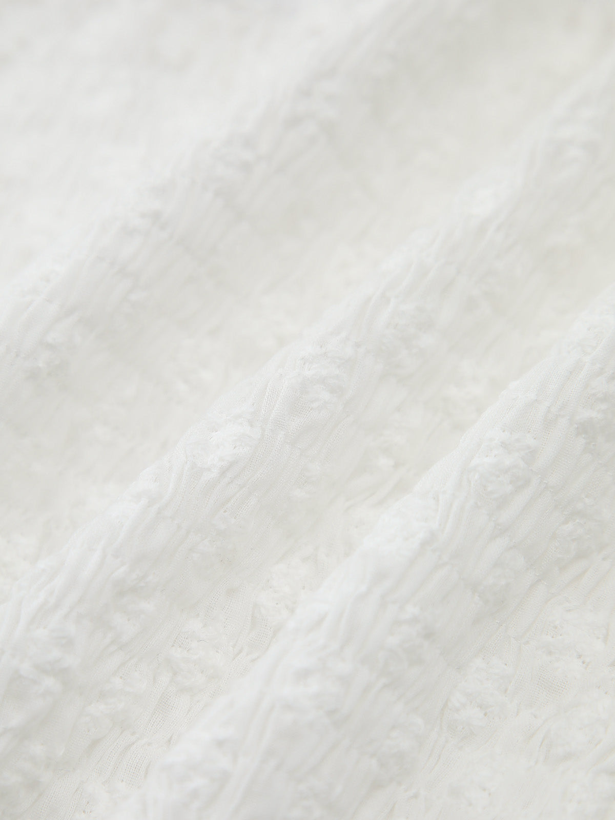 Clara | Knopf-Front Spaghetti-Top mit Spitzenbesatz