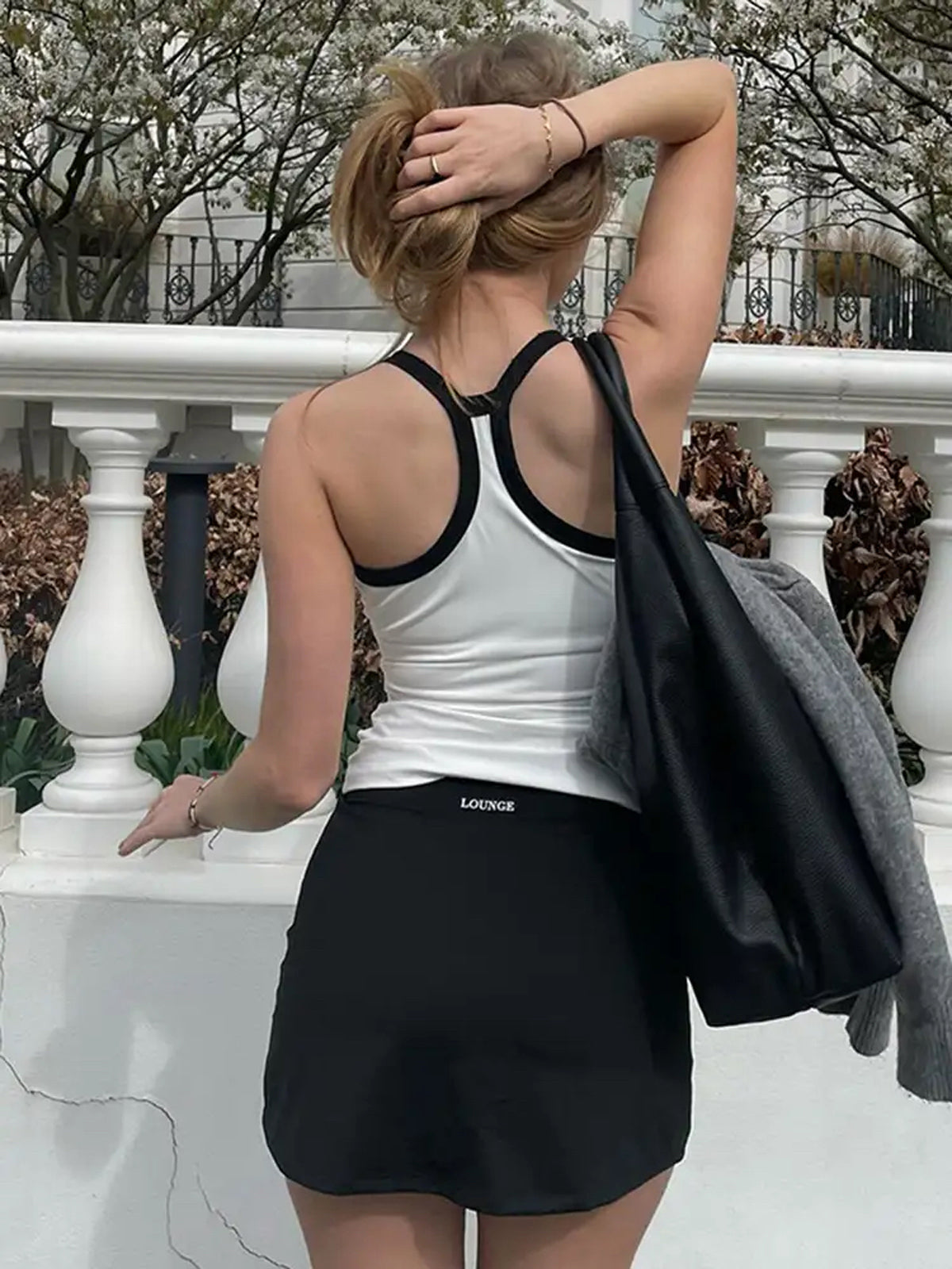 Julia | Ärmelloses Cami Top mit Kontrastdetails
