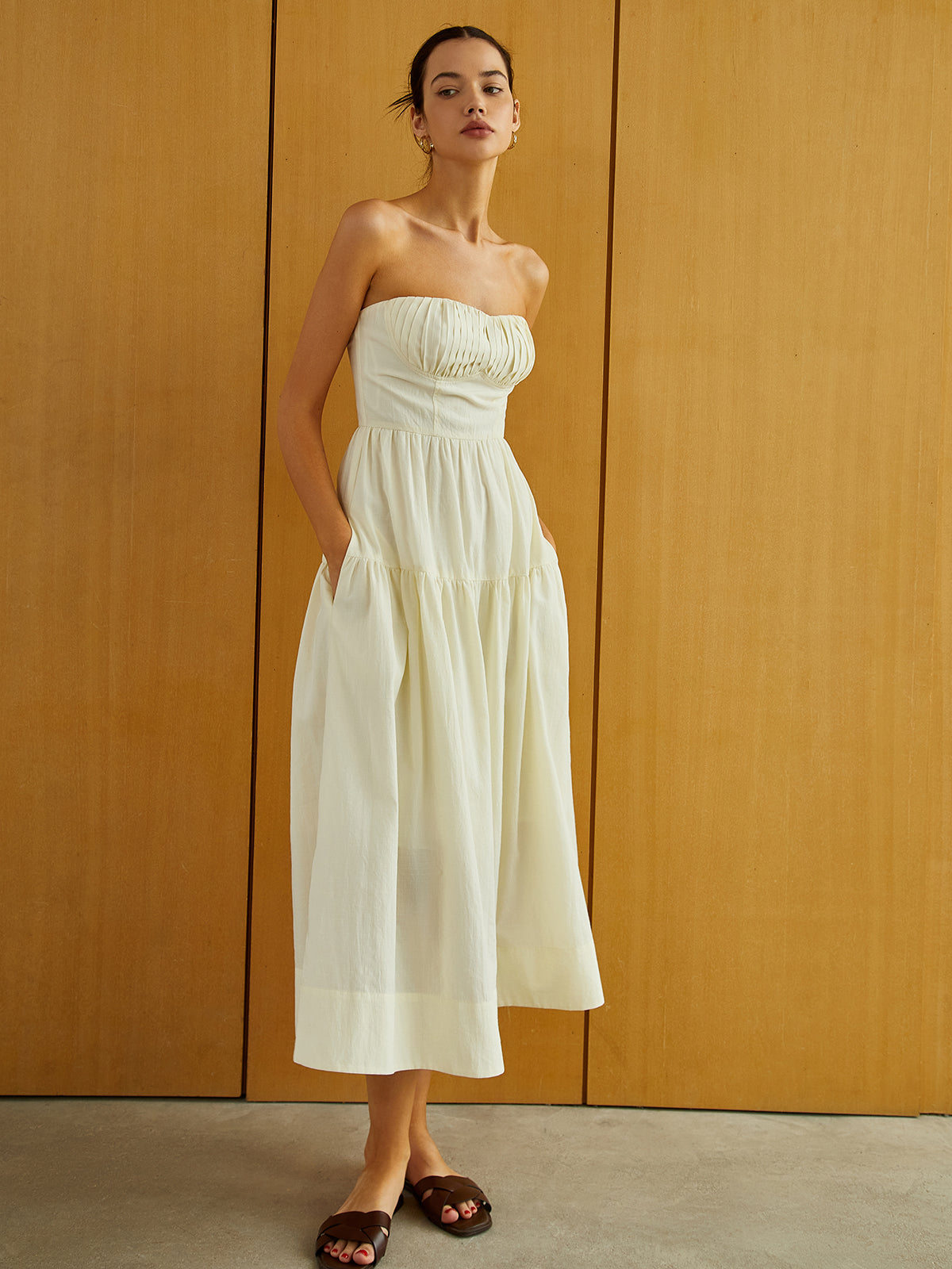 Clara | Elegantes Midi Kleid mit Reißverschluss und Falten