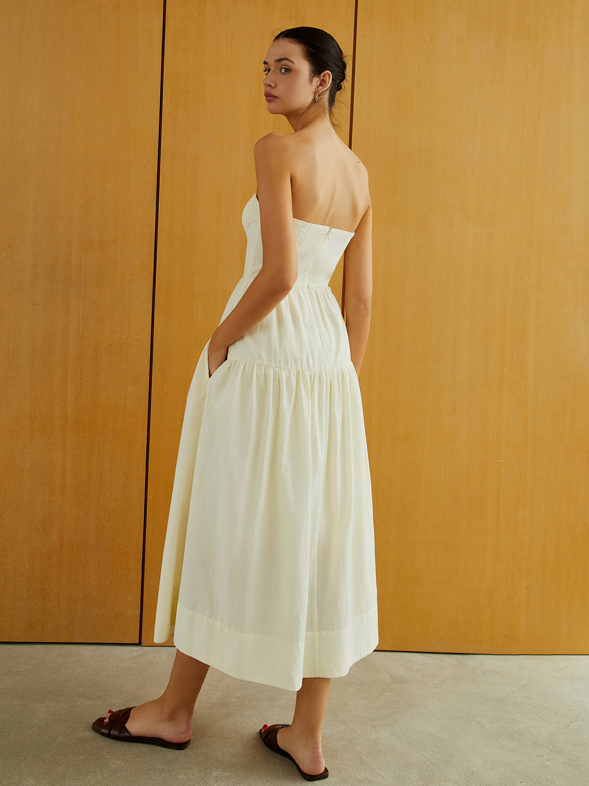 Clara | Elegantes Midi Kleid mit Reißverschluss und Falten