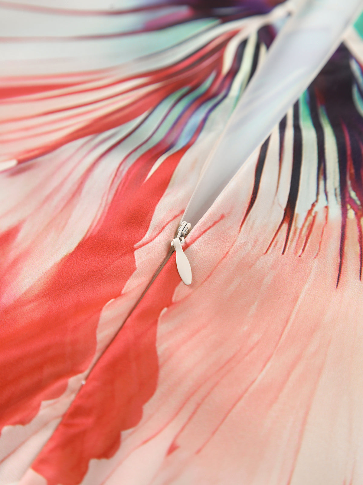 Laura | Florales, schulterfreies Maxikleid