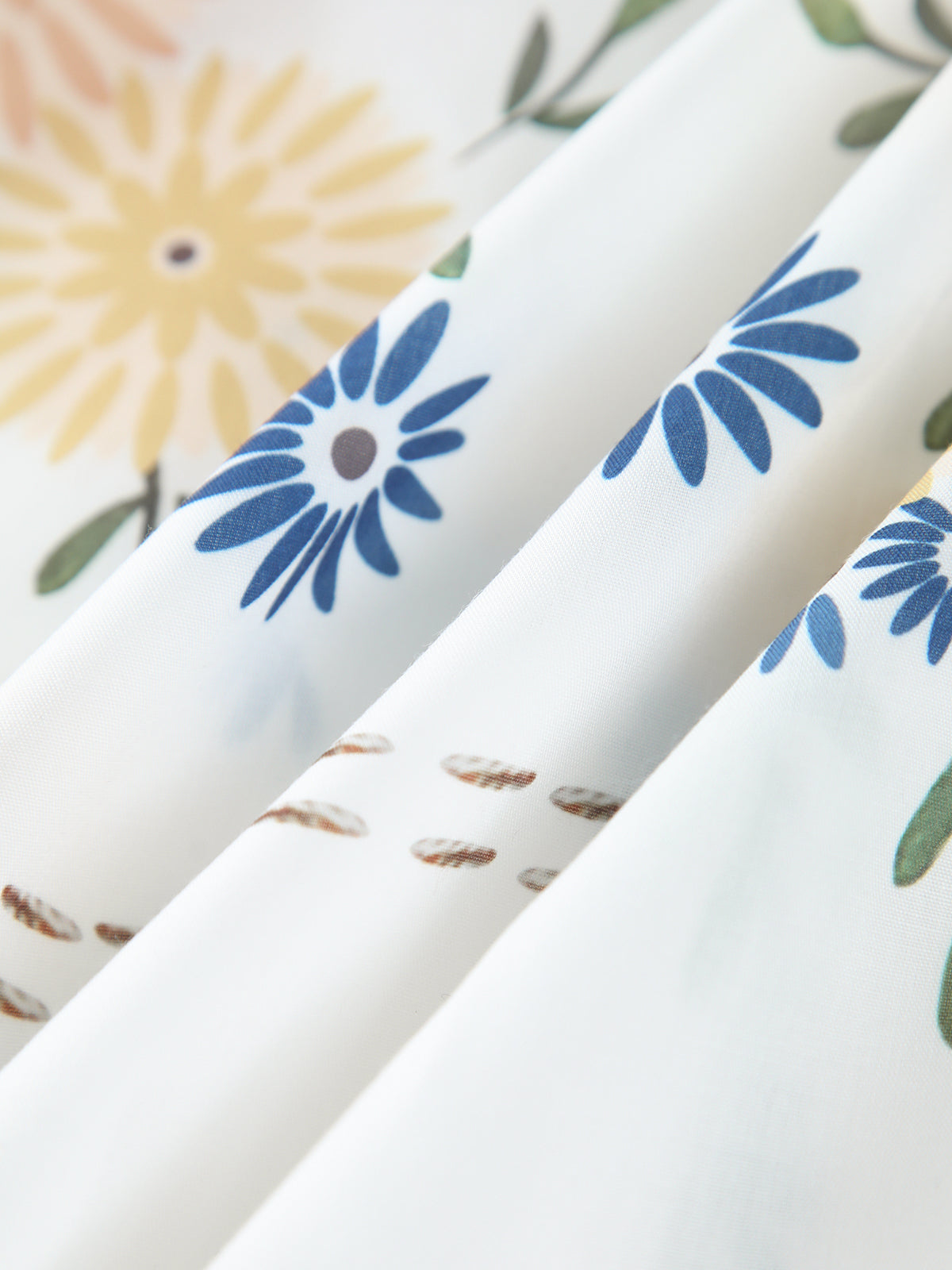 Clara | Florales T-Shirt mit Bindegürtel