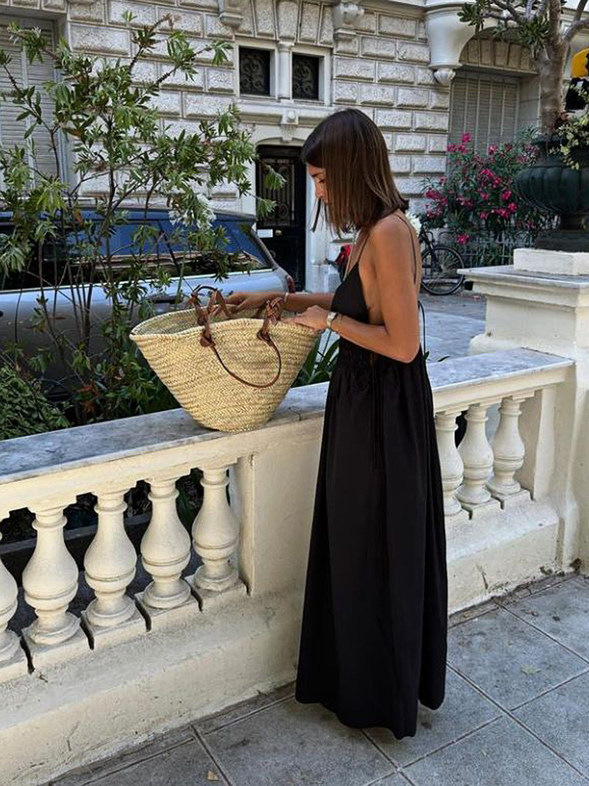 Laura | Elegantes rückenfreies Cami-Kleid mit Kordelzug