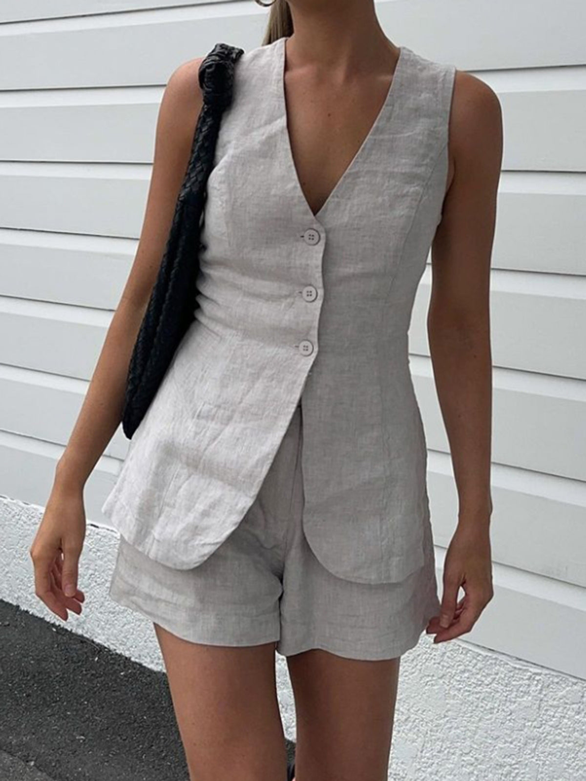 Max | Lässiges Shorts-Set mit Kordelzug und Split-Design