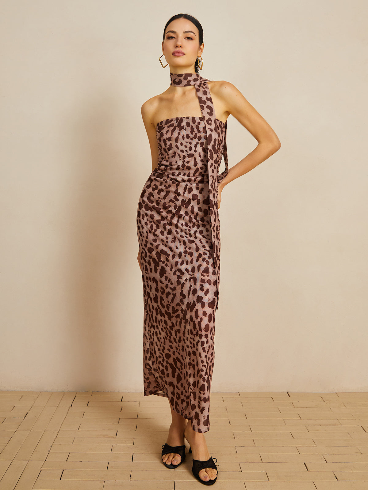 Clara | Midi Kleid im Leopardenmuster mit Mesh-Halfter