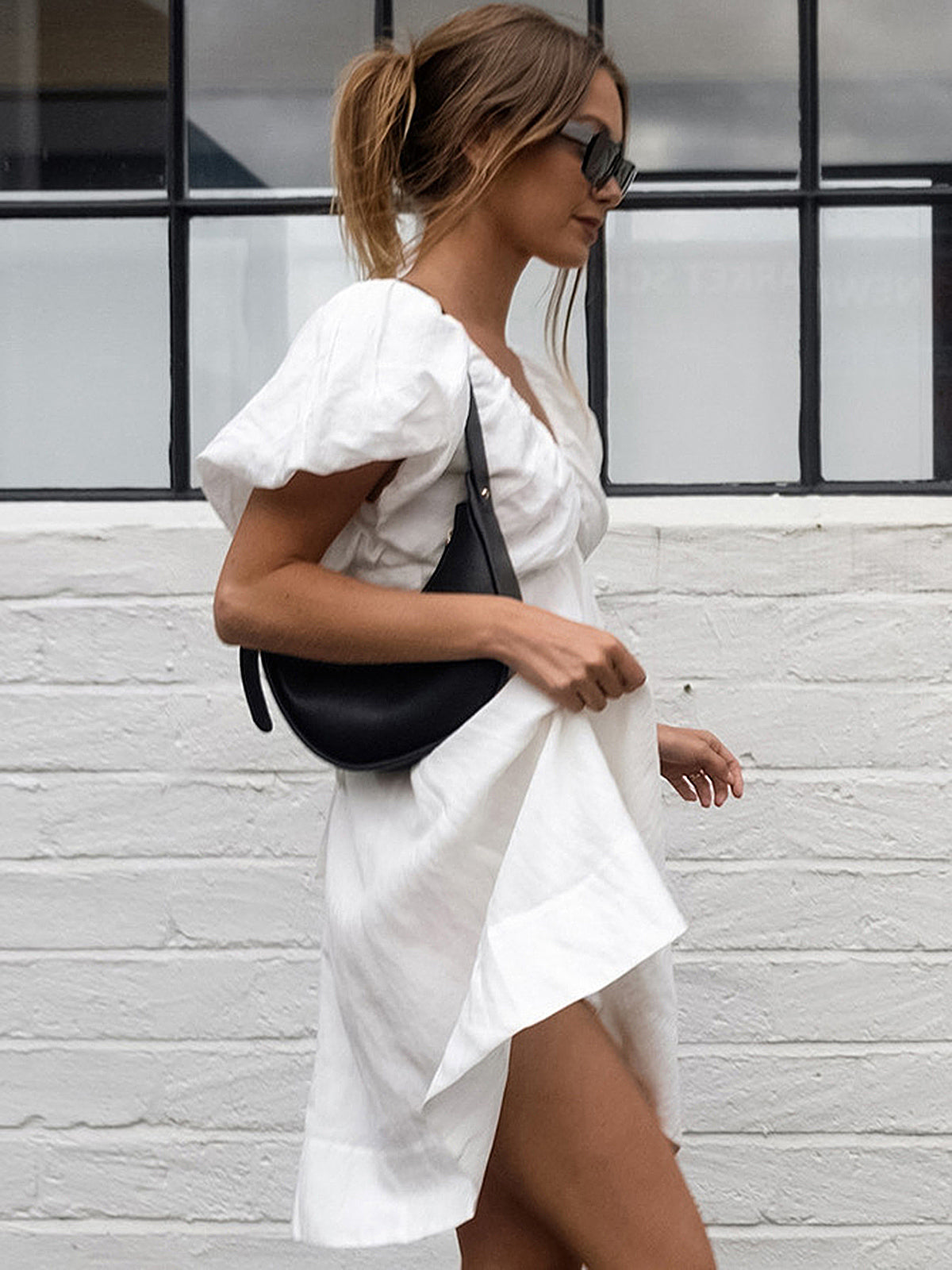 Mia | Baumwollkleid mit V-Ausschnitt und Puffärmeln