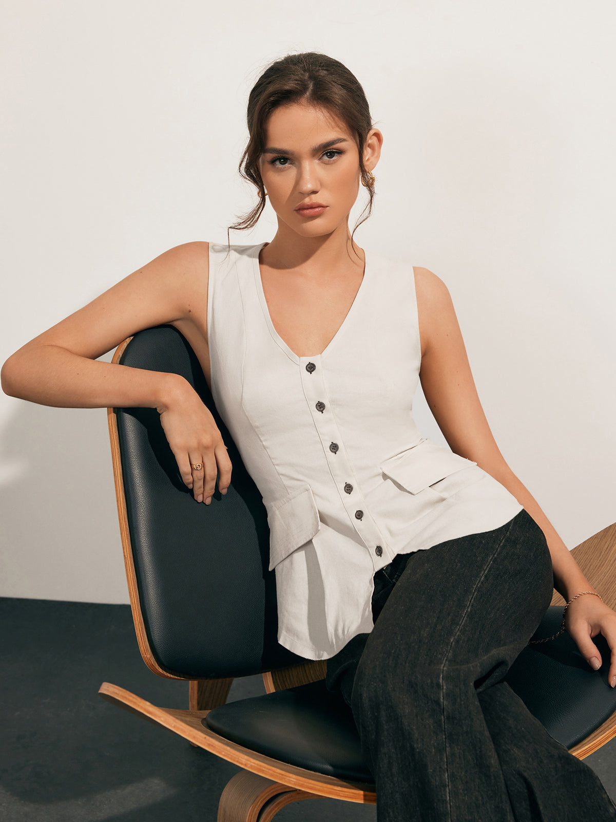 Clara | Elegante Leinen-Mix Bluse mit Rohsaum