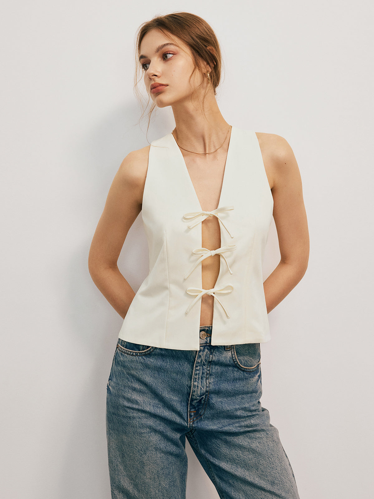 Leo-Top | Verspieltes Tanktop mit Schleifen-Design