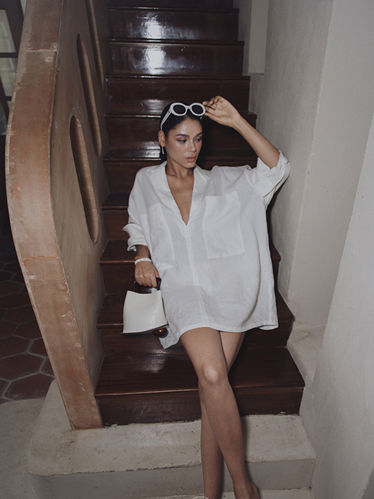 Clara | Elegantes Leinenkleid mit Taschen und langen Ärmeln