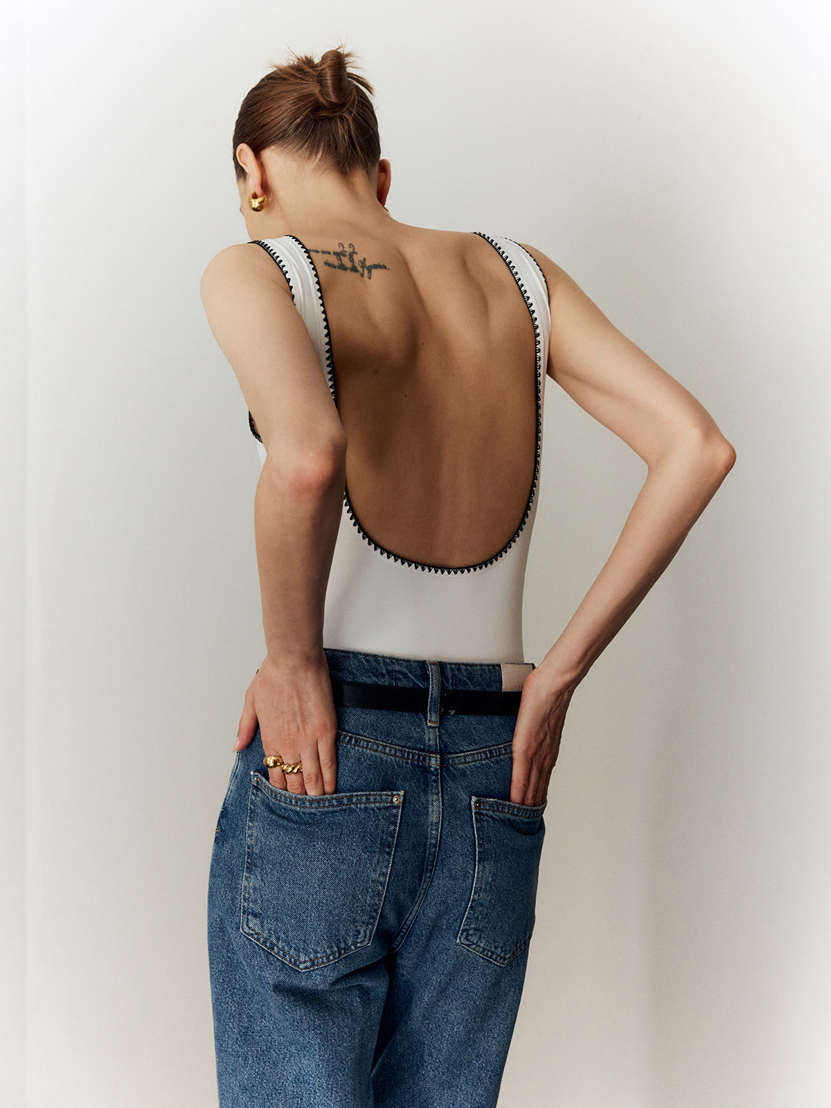 Anna | Sexy Rückenausschnitt Bodysuit