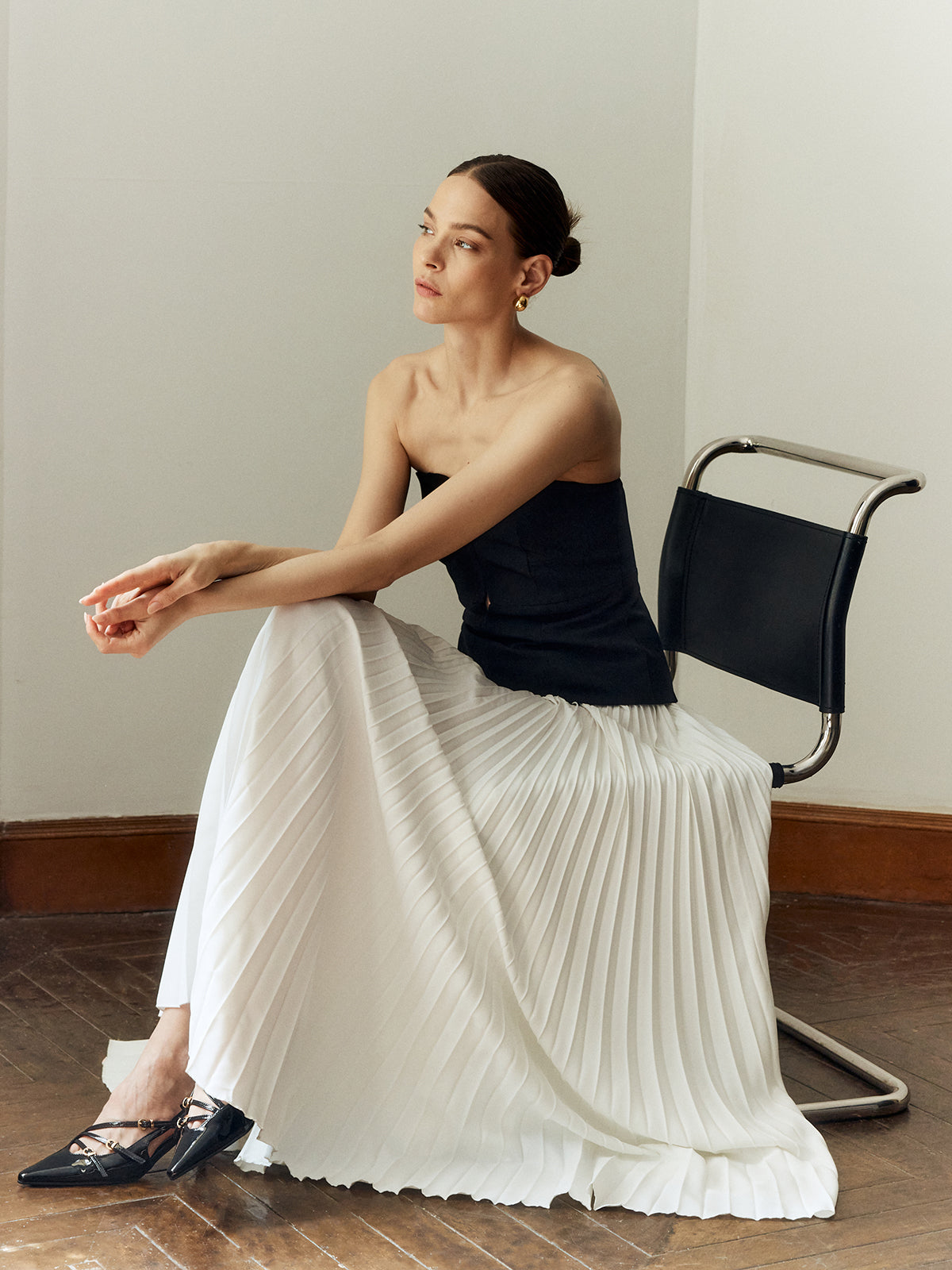 Clara | Plissiertes Maxi-Kleid ohne Schultern