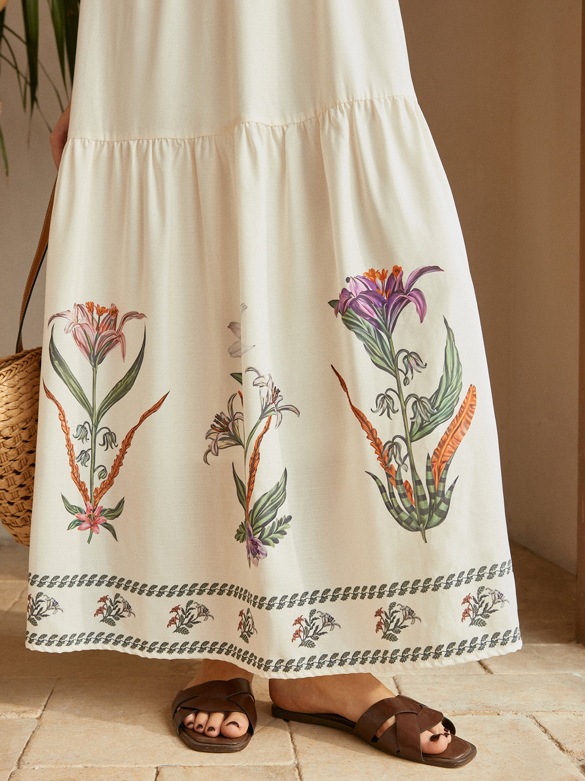 Clara | Rückenausgeschnittenes Plissiertes Blumenkleid