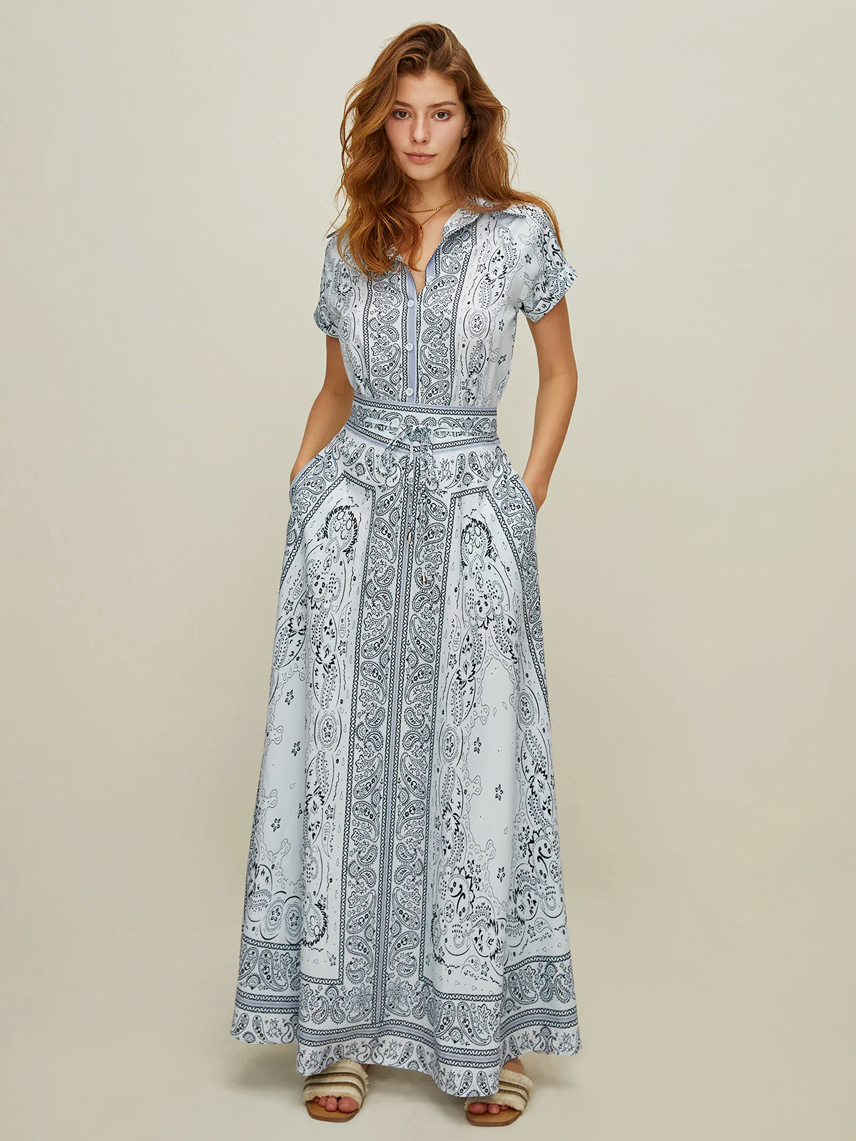 Clara | Elegantes Rock-Set mit Taschen und Print