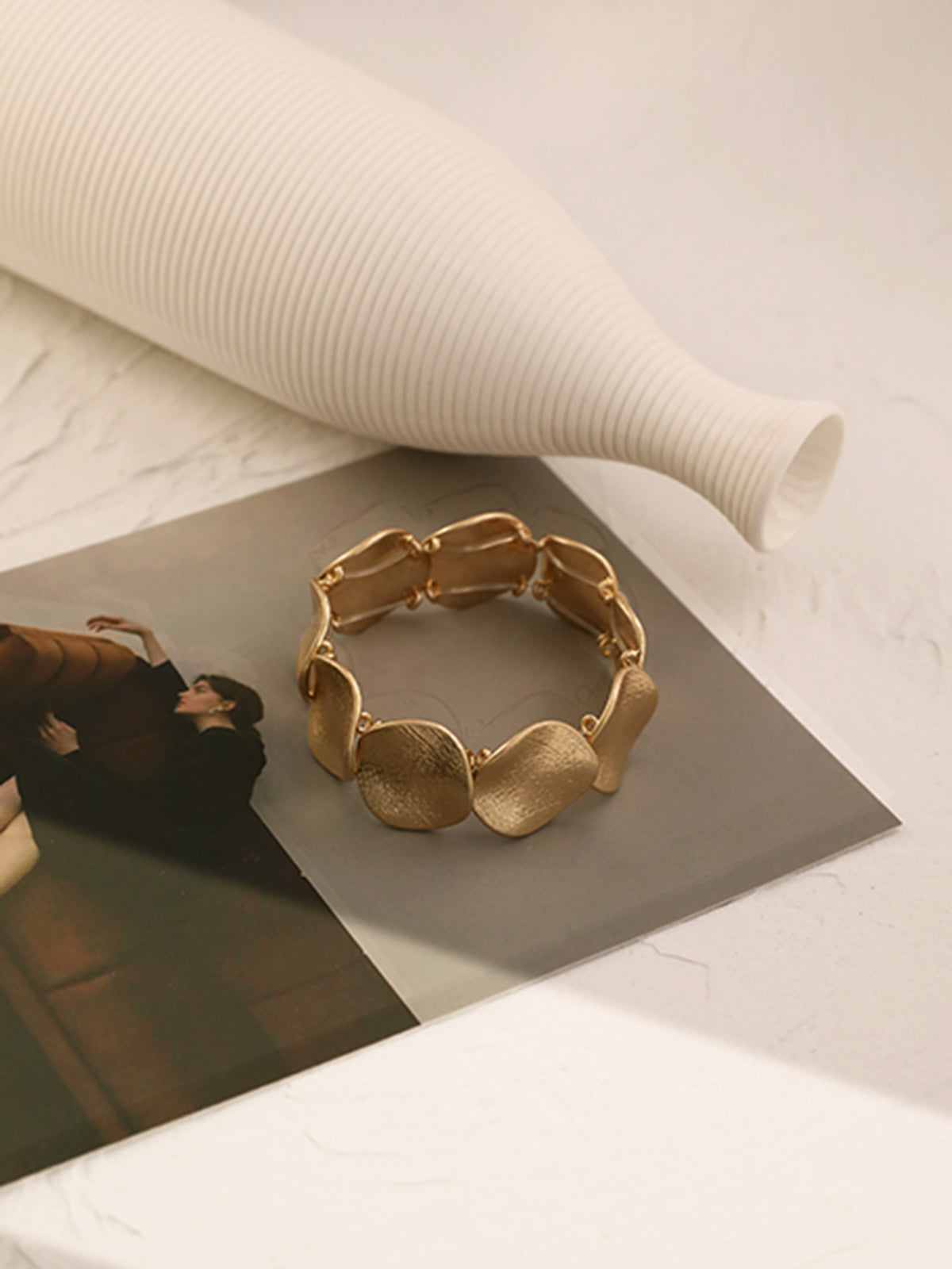 Maximilian | Elegantes Schraubenarmband