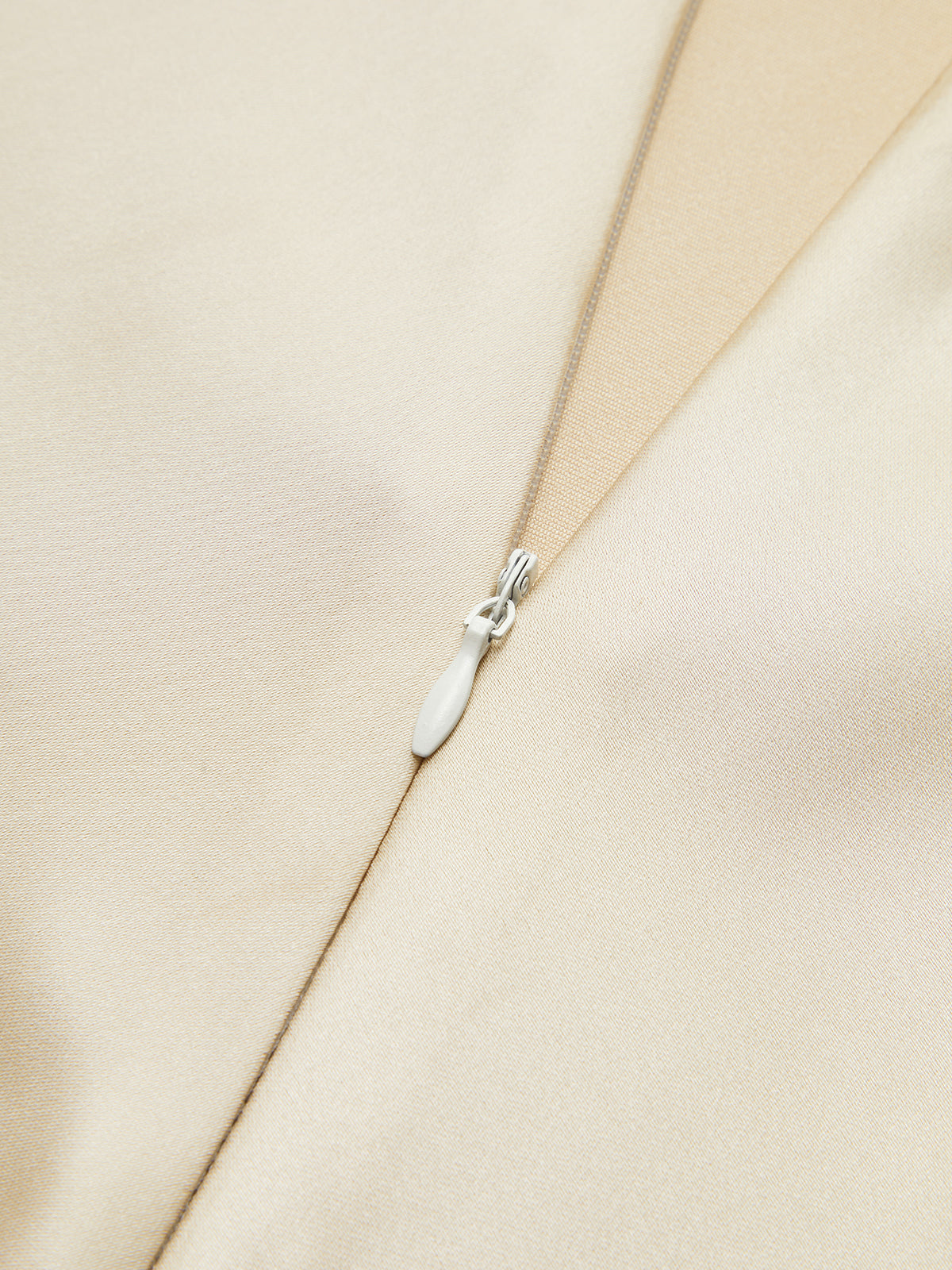 Anna | Elegantes Maxikleid mit Cutout-Design