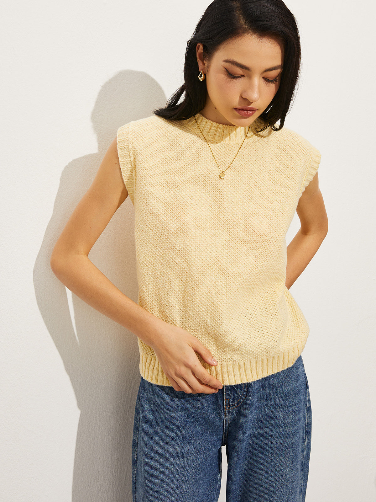 Maya | Rückfreier gebundener Pullover