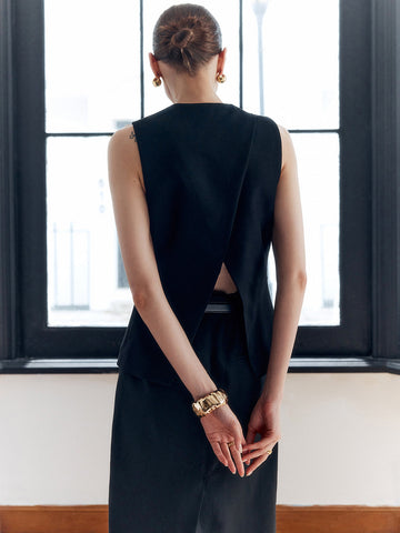 Leon | Elegante V-Ausschnitt-Weste mit Schlitz