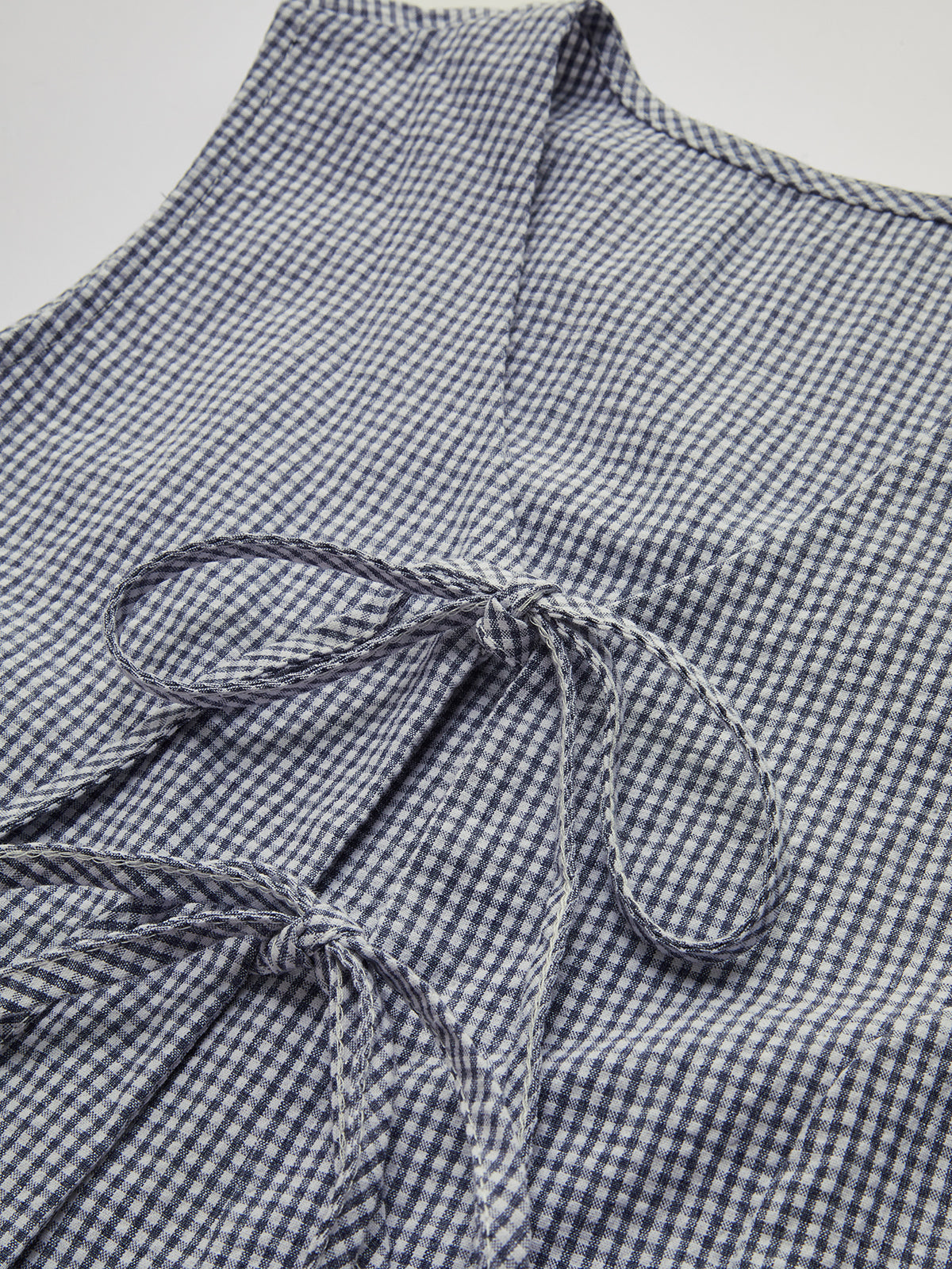 Felix | Knoten-V-Ausschnitt Tanktop