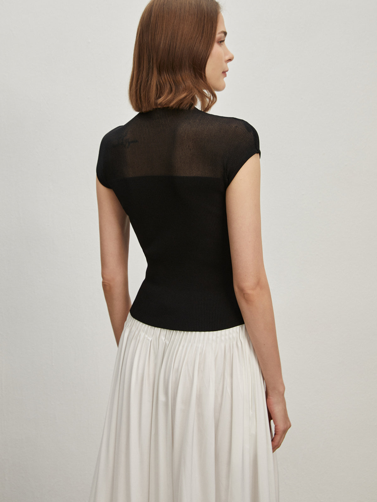 Emilia | Elegantes Rippenstrick-Top mit Kappenschulter