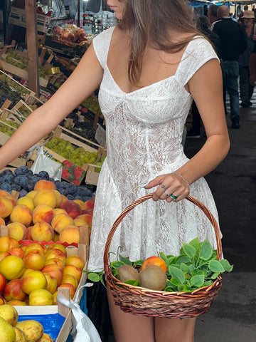 Mia | Verführerisches Kurzkleid aus Spitze