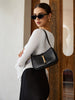 Julia | Elegante Schultertasche aus hochwertigem Polyurethan
