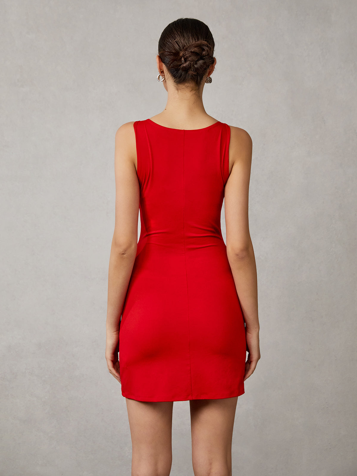 Clara | Elegantes ärmelloses Kurzkleid