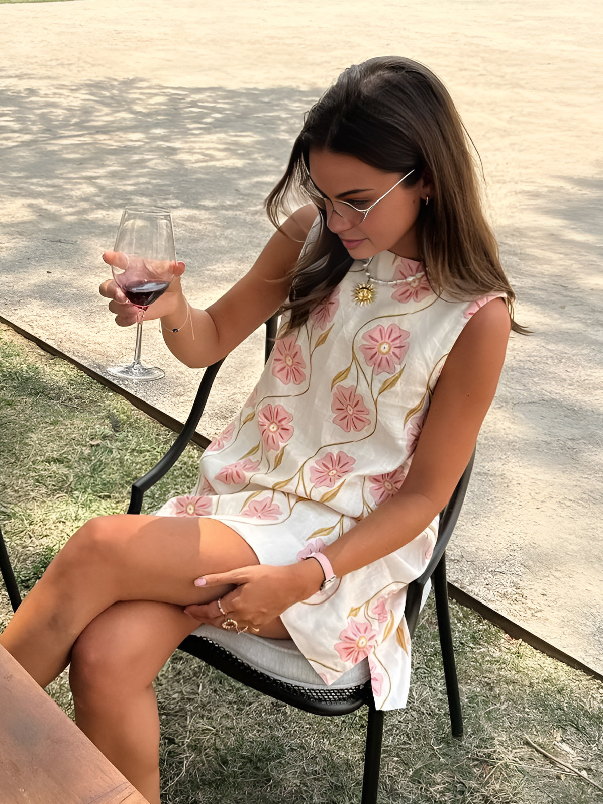 Clara | Romantisches ärmelloses Kurzkleid