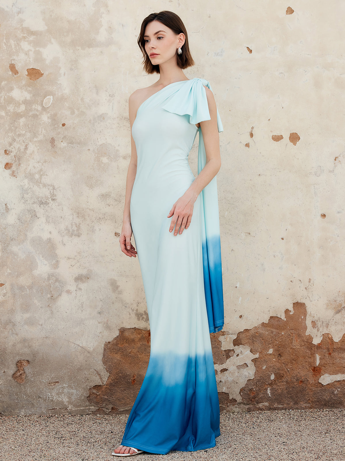 Sophie | Elegantes asymmetrisches Maxikleid