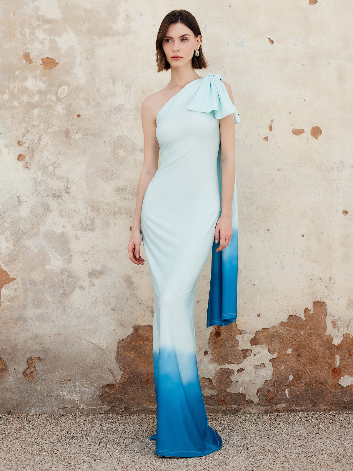 Sophie | Elegantes asymmetrisches Maxikleid