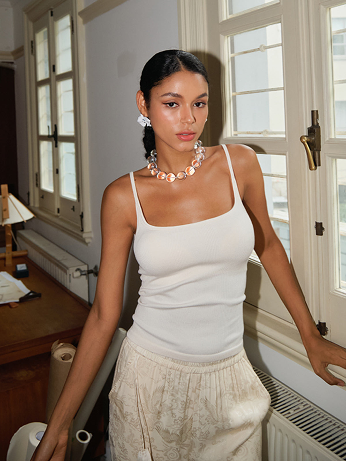 Mia | Cami Tank Top mit tiefem Ausschnitt