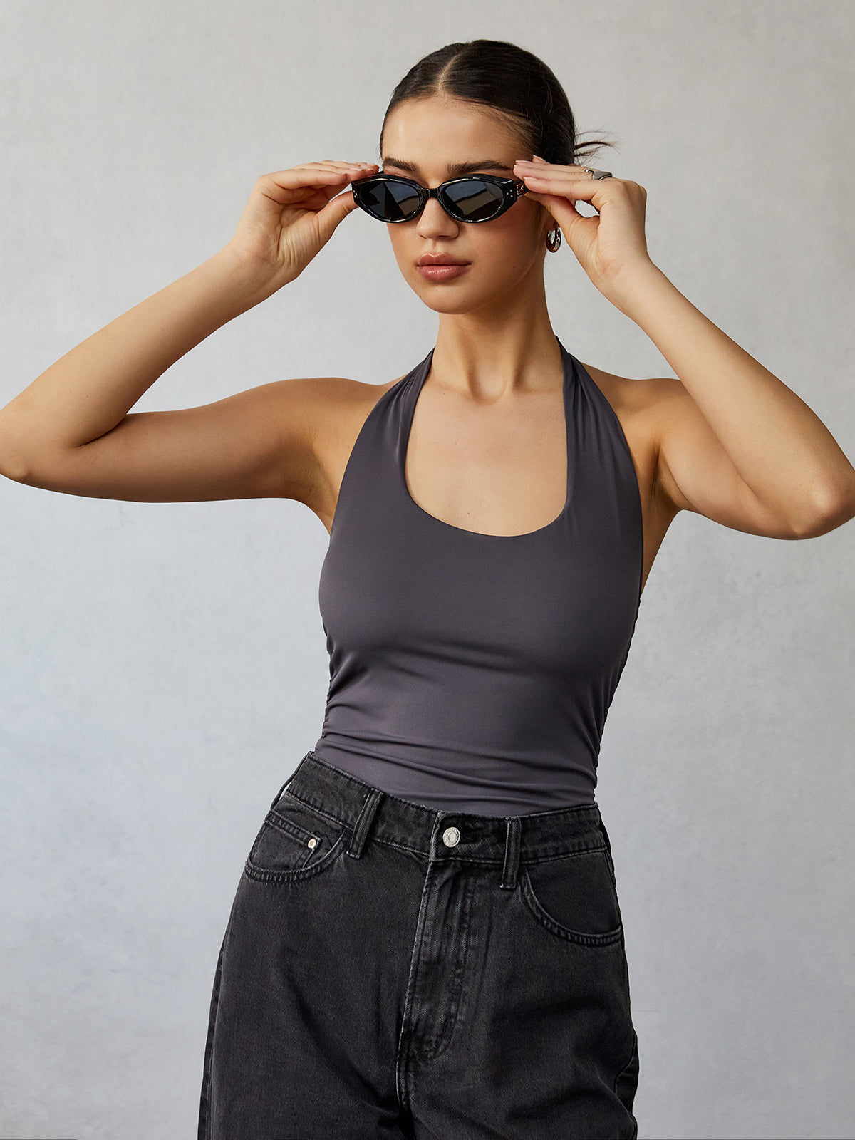 Clara | Rückenfreies tief ausgeschnittenes Tank-Top