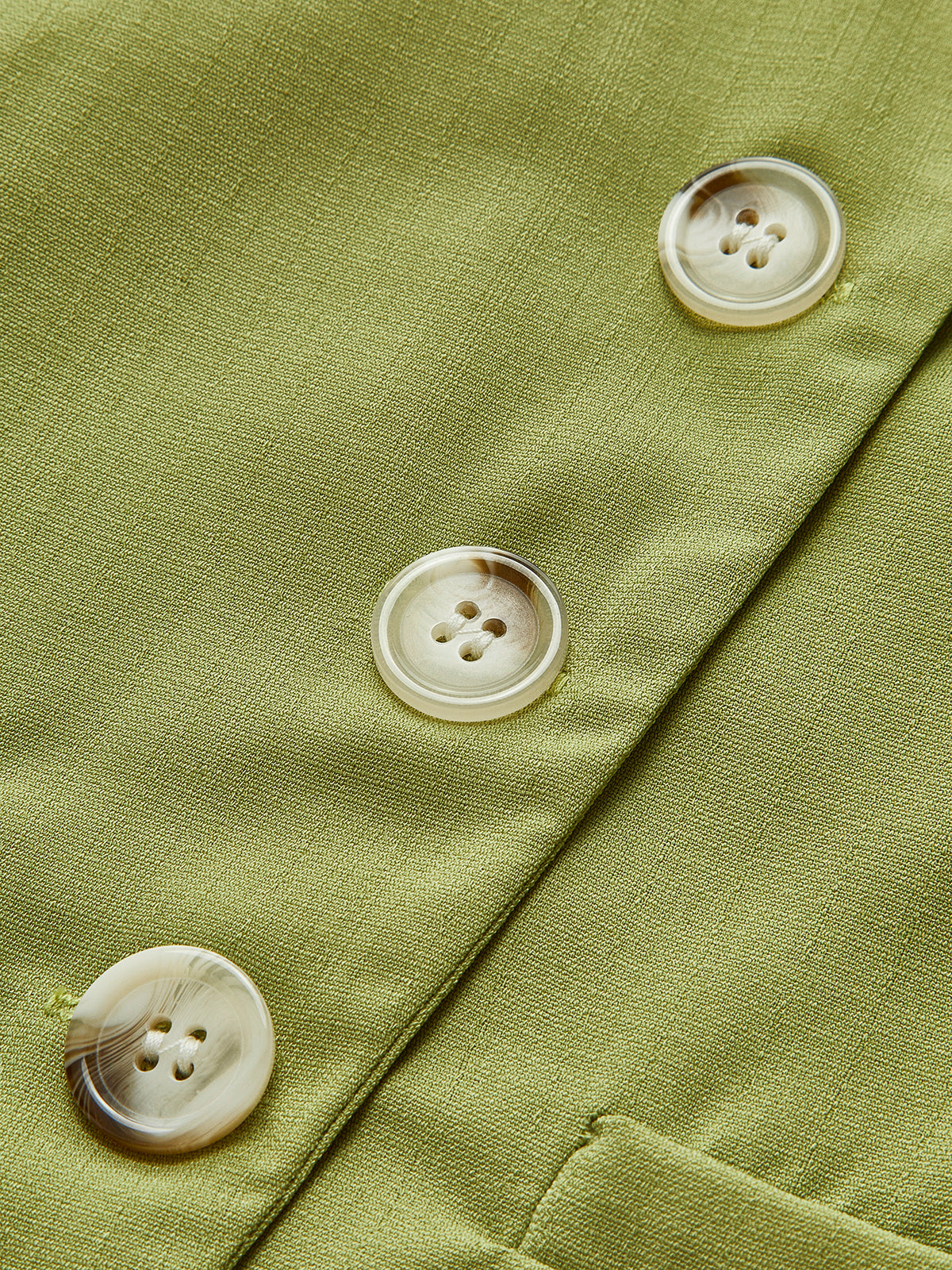 Leonie | Asymmetrisches Button-Pleated Shorts Set