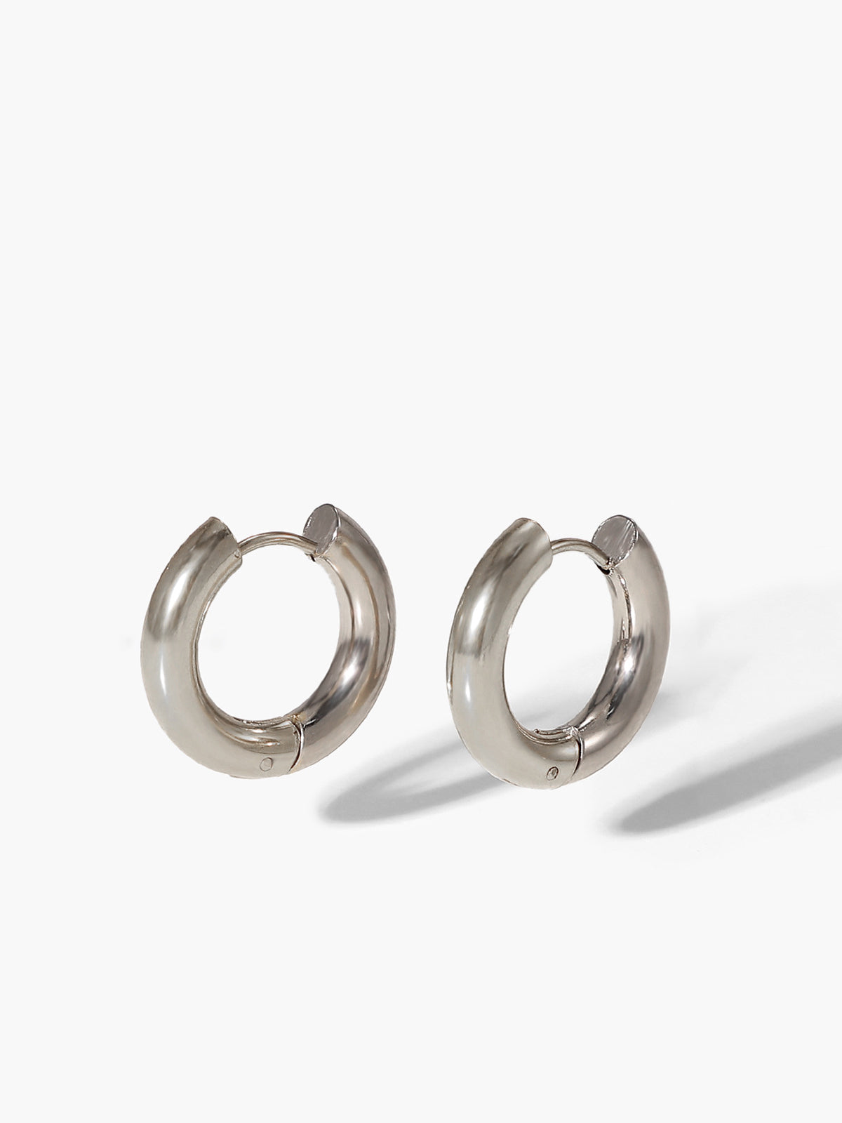 Klara | Zwei-Ton-Splicing-Hoop-Ohrringe