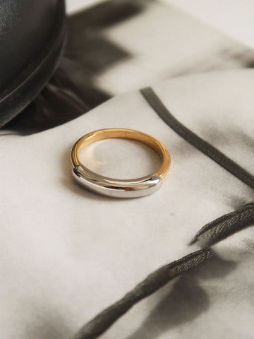 Laura | Glänzender Zwei-Ton-Hoop-Ring