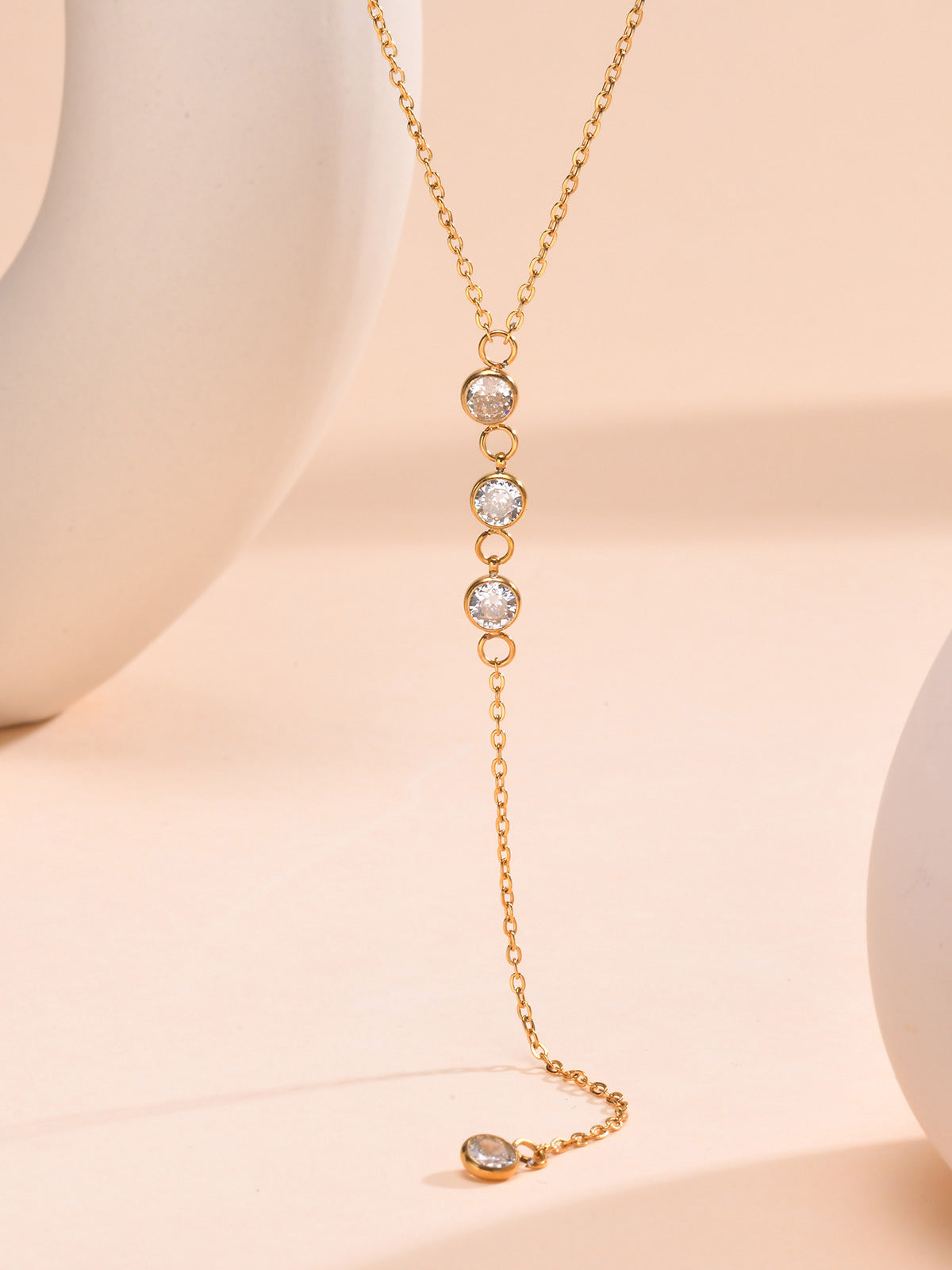 Nora | Elegantes Liana Halsband mit Rhinestones