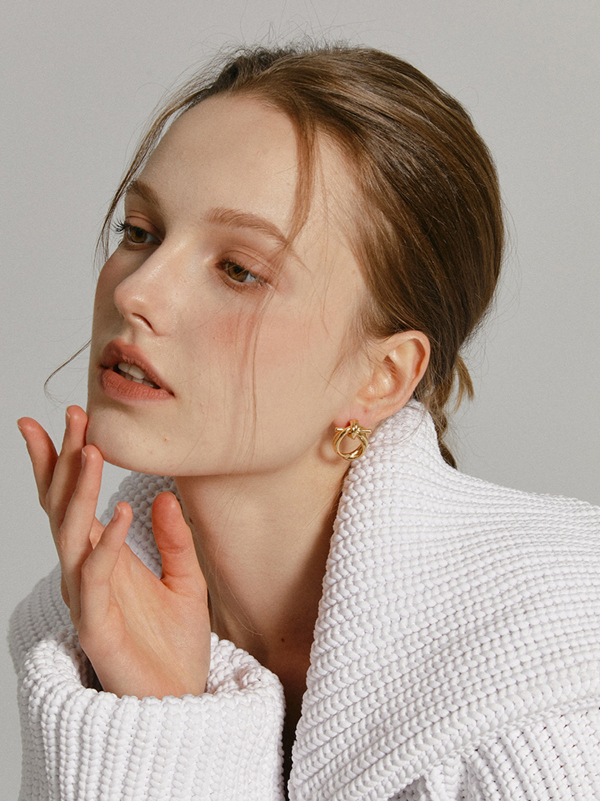 Laura | Funkelnde Knotenohrringe