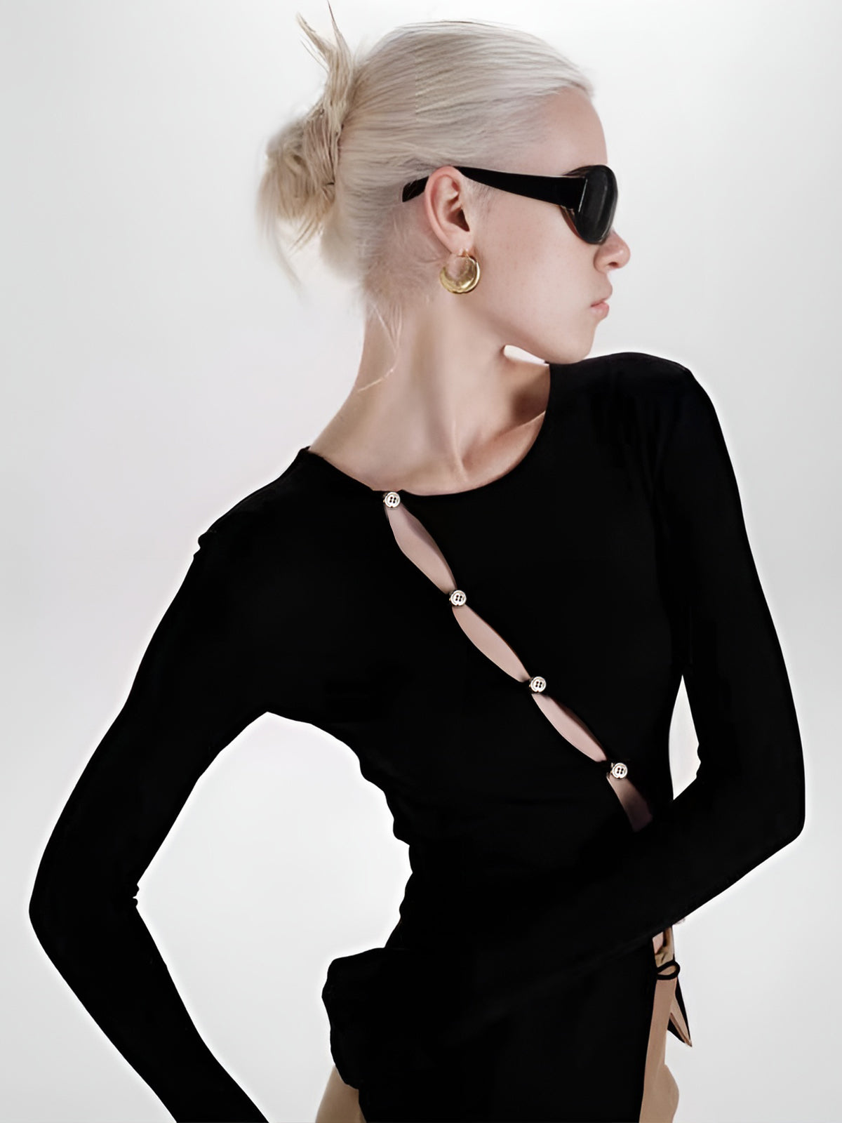 Mia | Asymmetrisches Knopfstricktop