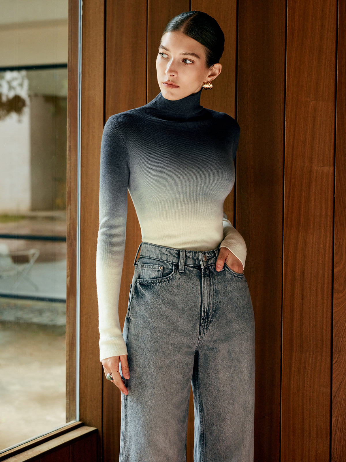 Anda | Stilvolles Oberteil mit Ombre-Design