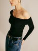 Anja | Asymmetrisches Cold Shoulder Stricktop