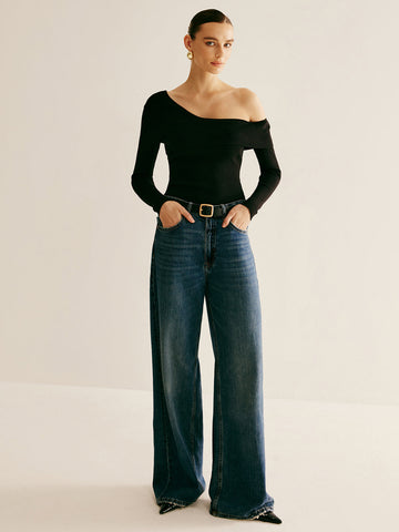 Anja | Asymmetrisches Cold Shoulder Stricktop