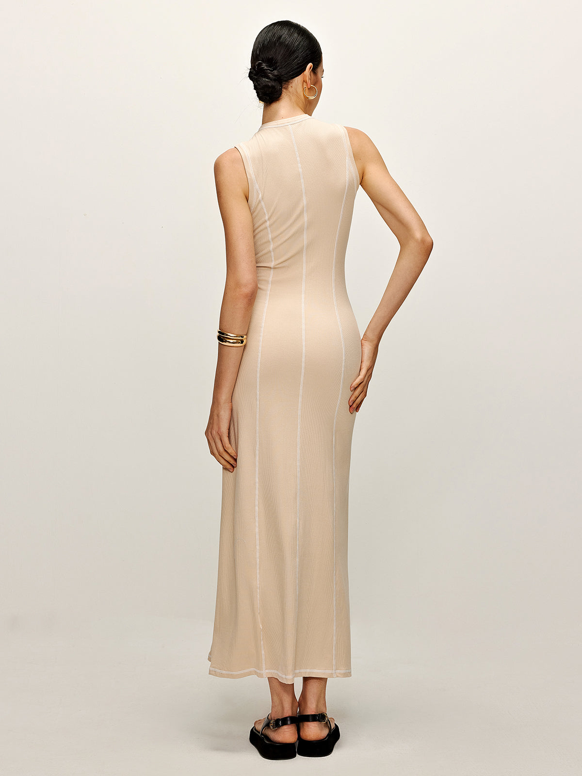 Lara | Kontrast-Piping Strickkleid