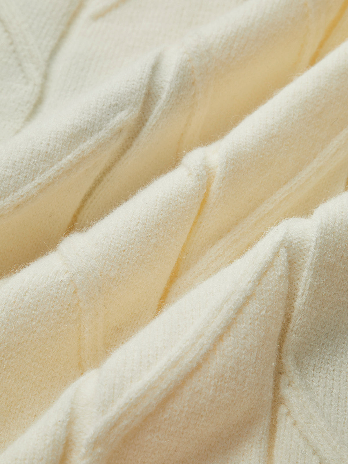 Paul | Farbiger Knopf-Kabelstrick-Cardigan