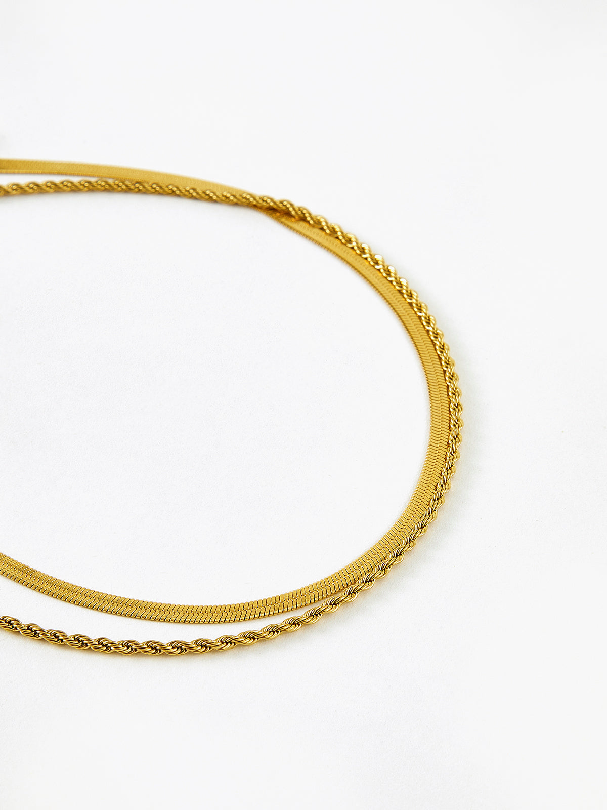 Lisa | Doppellagige Snake- und Twist-Kette