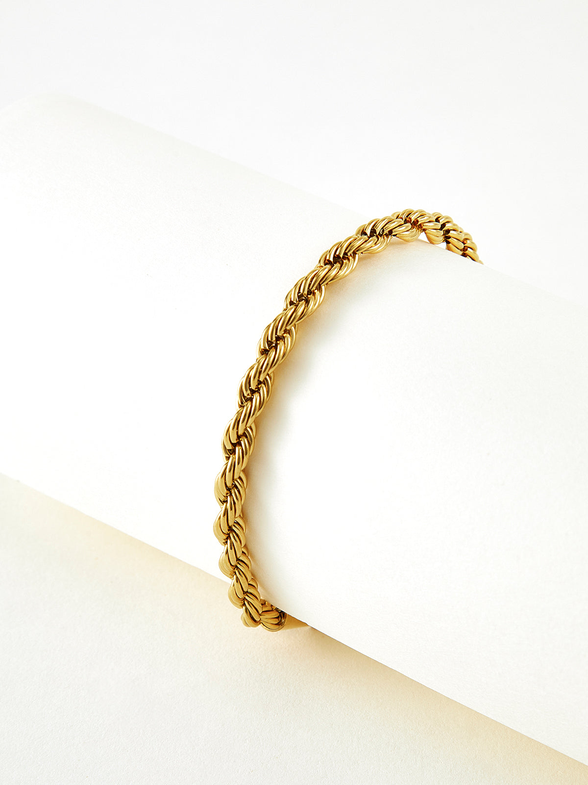 Leon | Minimalistisches Twist-Armband