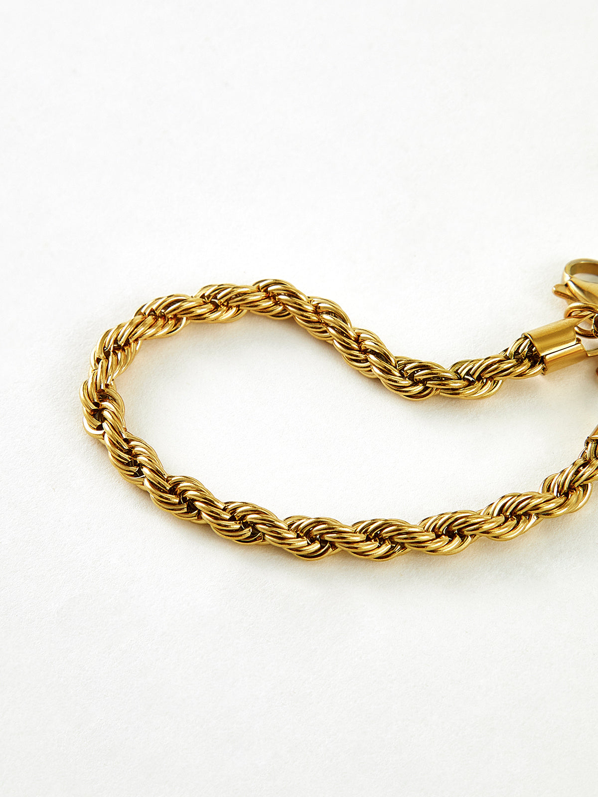 Leon | Minimalistisches Twist-Armband