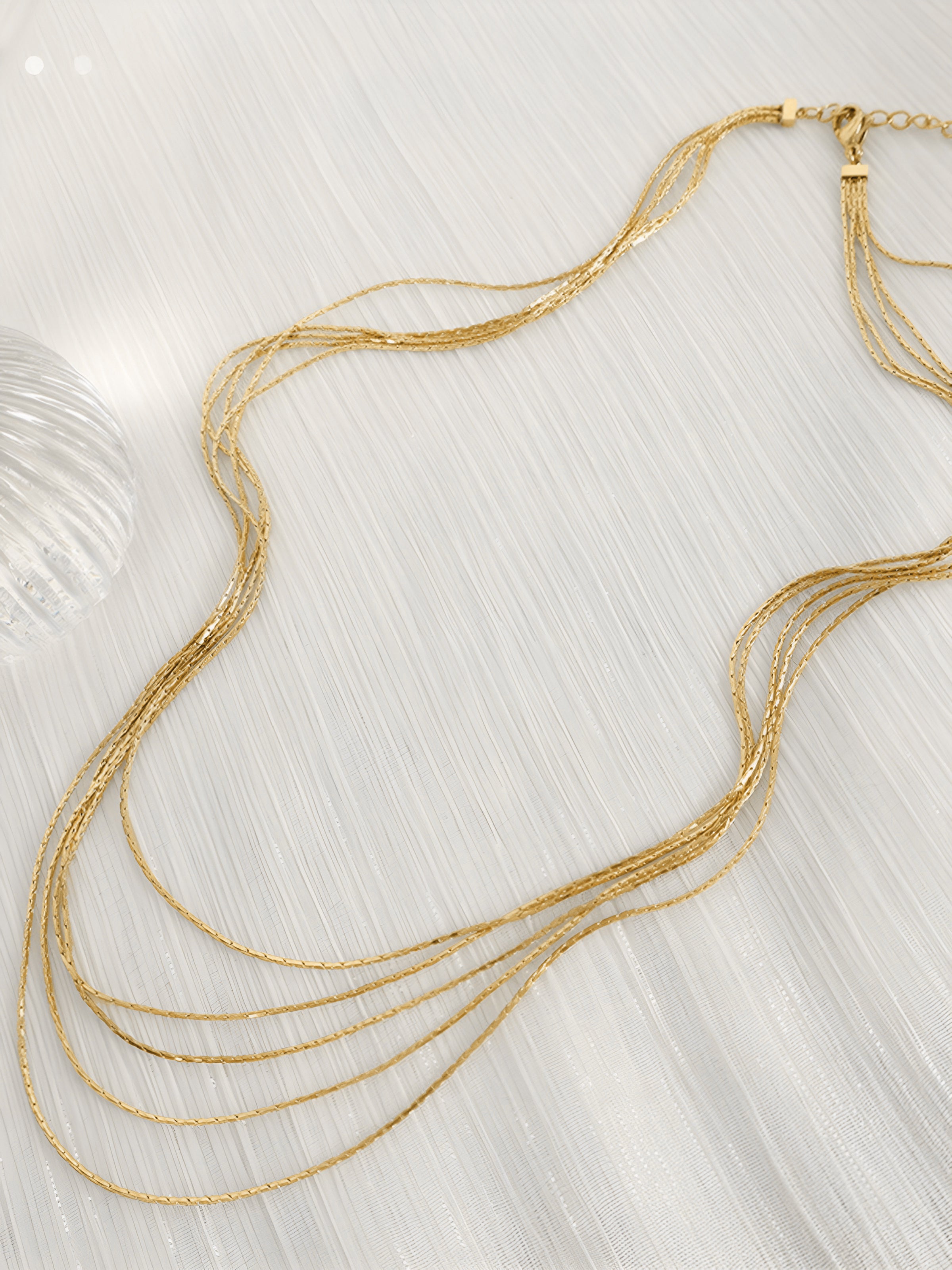 Mia | Elegantes Stacking Golden Necklace